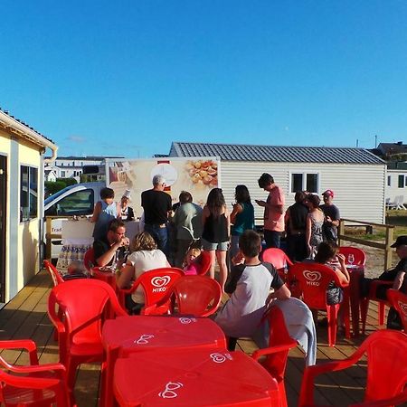 Hotel Camping De Kerurus Plounéour-Trez Exterior foto