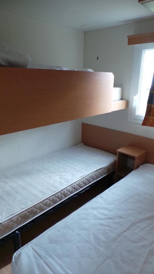 Hotel Camping De Kerurus Plounéour-Trez Zimmer foto
