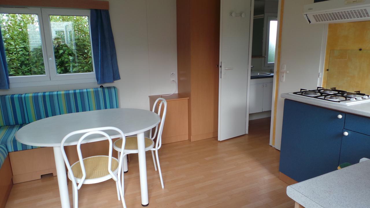 Hotel Camping De Kerurus Plounéour-Trez Zimmer foto